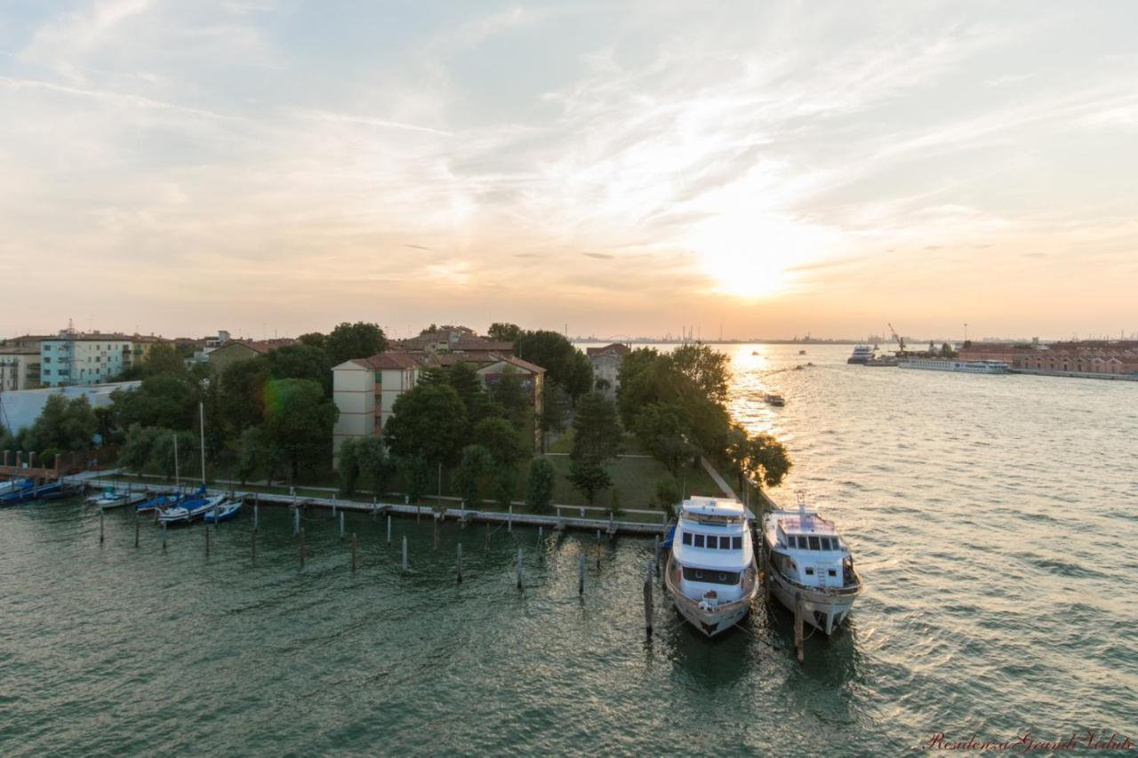 Molino Stucky Residence Suites II Wenecja Zewnętrze zdjęcie